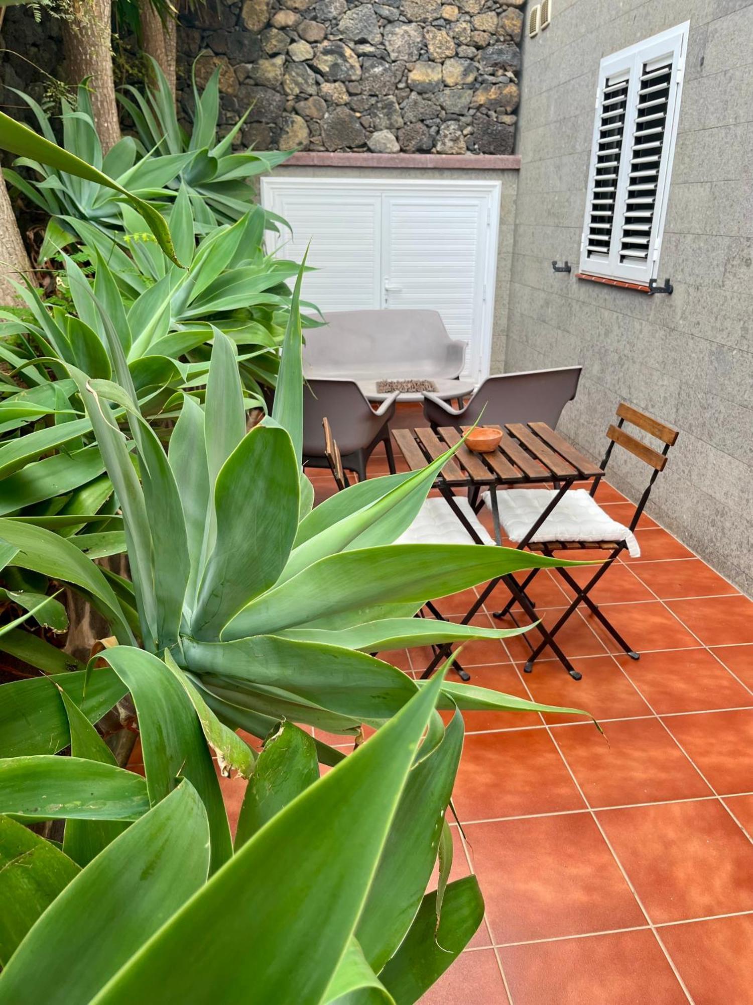 Apartamentos Los Verodes Frontera Buitenkant foto